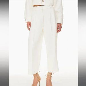 NWT Aritzia Wilfred Effortless Cropped Pant, light birch, sz 6